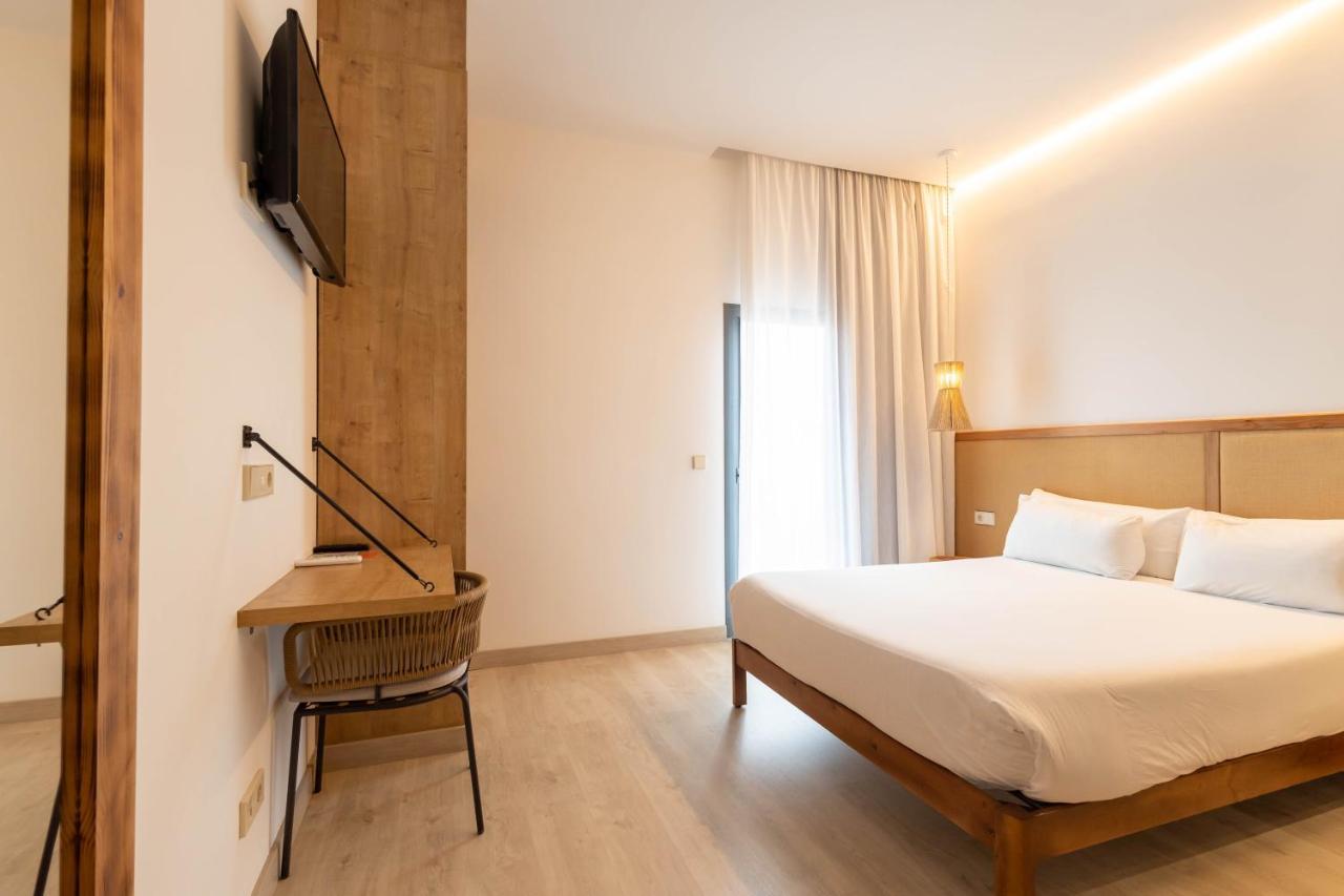 Play Hotel Ibiza - Adults Only Eksteriør billede